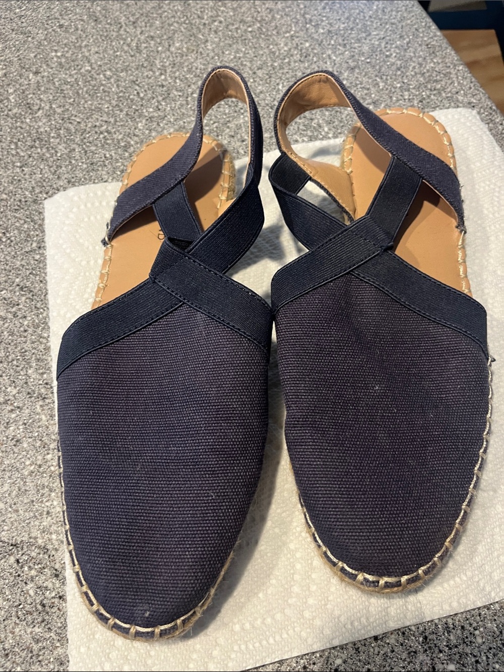 Lucky Brand women’s  Navy Slingback Espadrille Flats size 9
